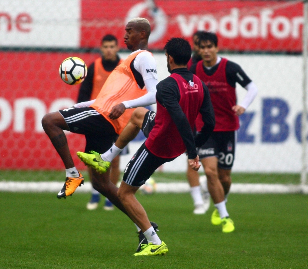 İşte Beşiktaş'ın dünkü idmanından kareler! - Görsel 10