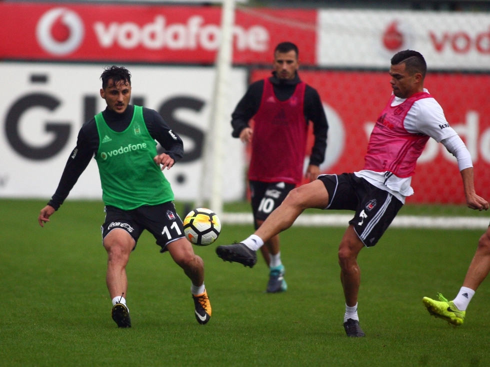 İşte Beşiktaş'ın dünkü idmanından kareler! - Görsel 3