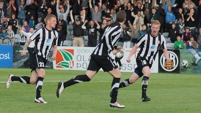 Dünyanın siyah-beyaz takımları! - Görsel 11