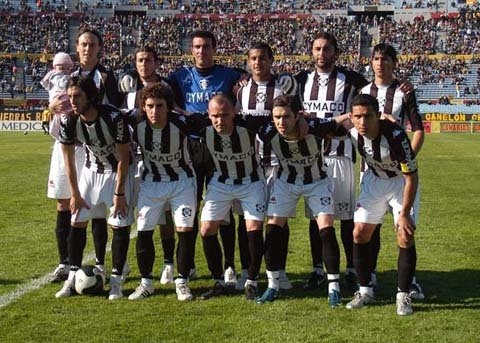 Dünyanın siyah-beyaz takımları! - Görsel 20