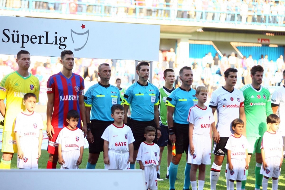 İşte Karabükspor-Beşiktaş mücadelesinden kareler! - Görsel 12