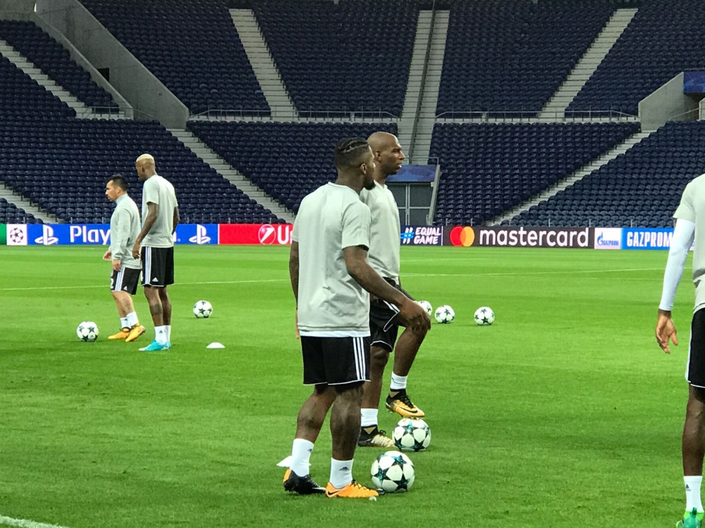 İşte Beşiktaş'ın Dragao Stadı'ndaki idmanından kareler! - Görsel 11