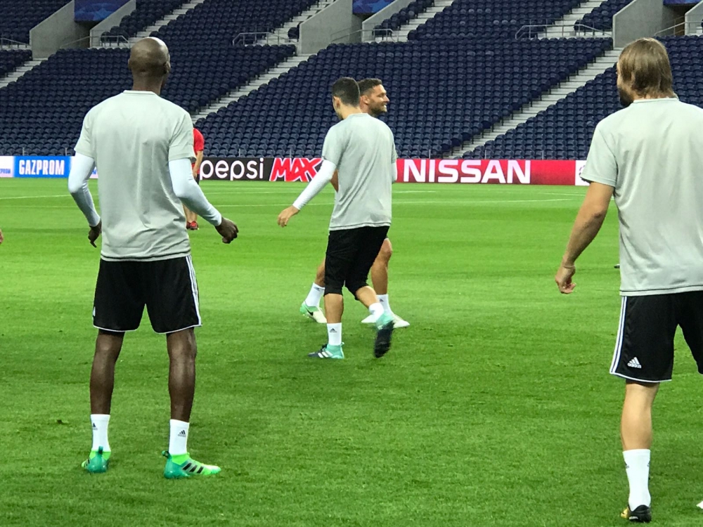 İşte Beşiktaş'ın Dragao Stadı'ndaki idmanından kareler! - Görsel 12