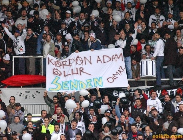 Çarşı'nın en güzel 20 pankartı - Görsel 18