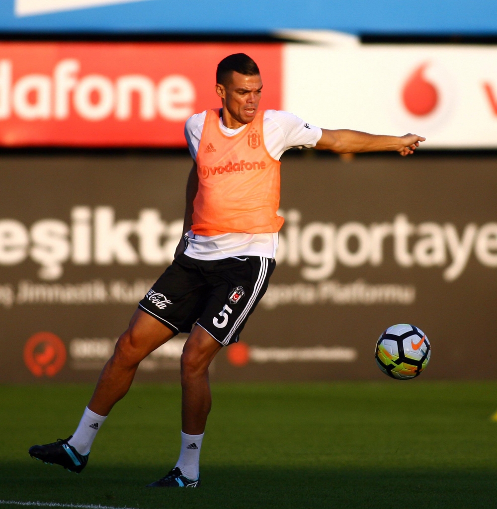 İşte Beşiktaş idmanından kareler! - Görsel 9