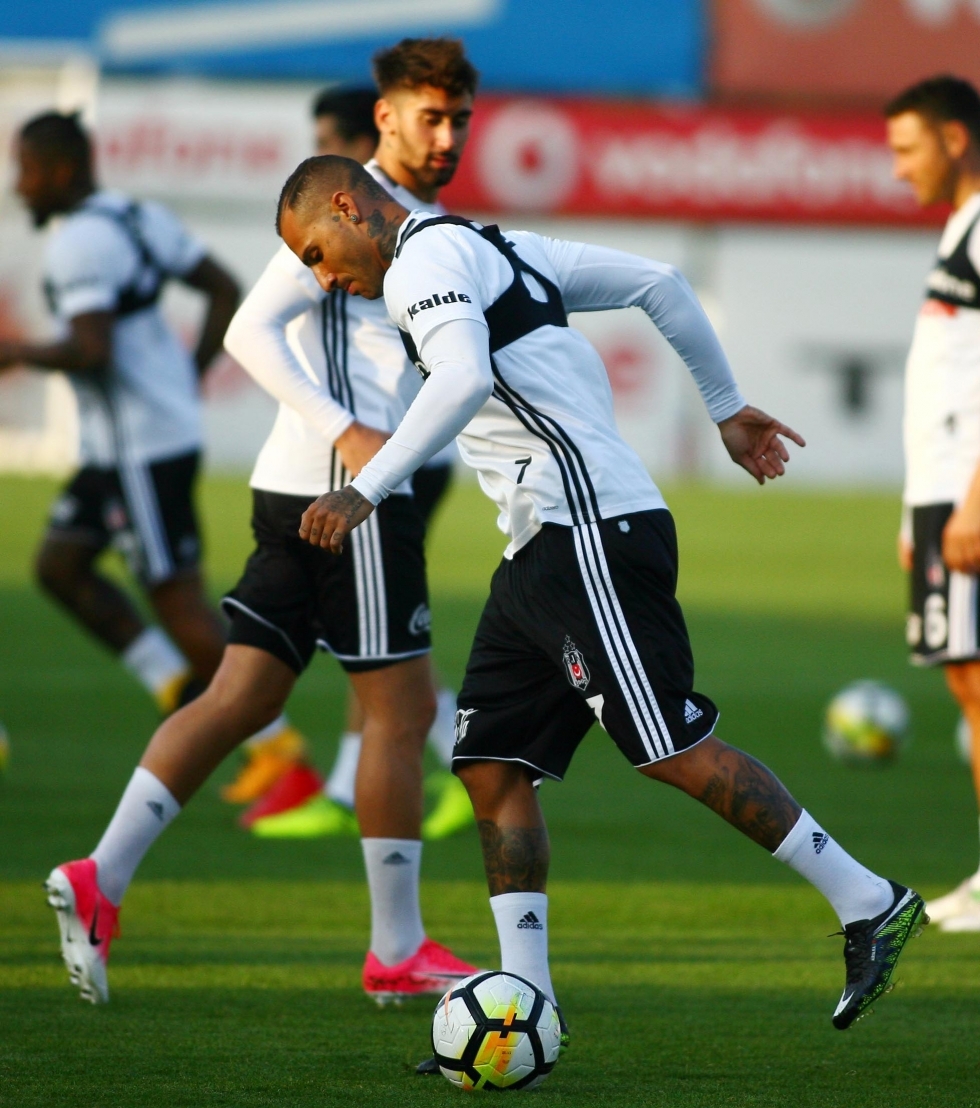 Beşiktaş, Konyaspor hazırlıklarını sürdürüyor - Görsel 12