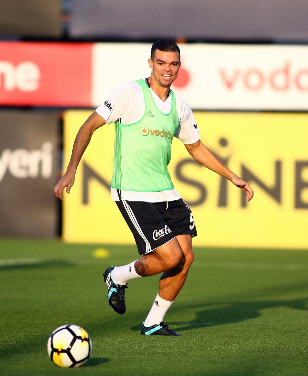 Beşiktaş, Konyaspor hazırlıklarını sürdürüyor - Görsel 15