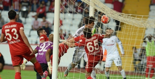 Beşiktaş'ın Güneş yönetiminde Avrupa dönüşü aldığı skorlar! - Görsel 3