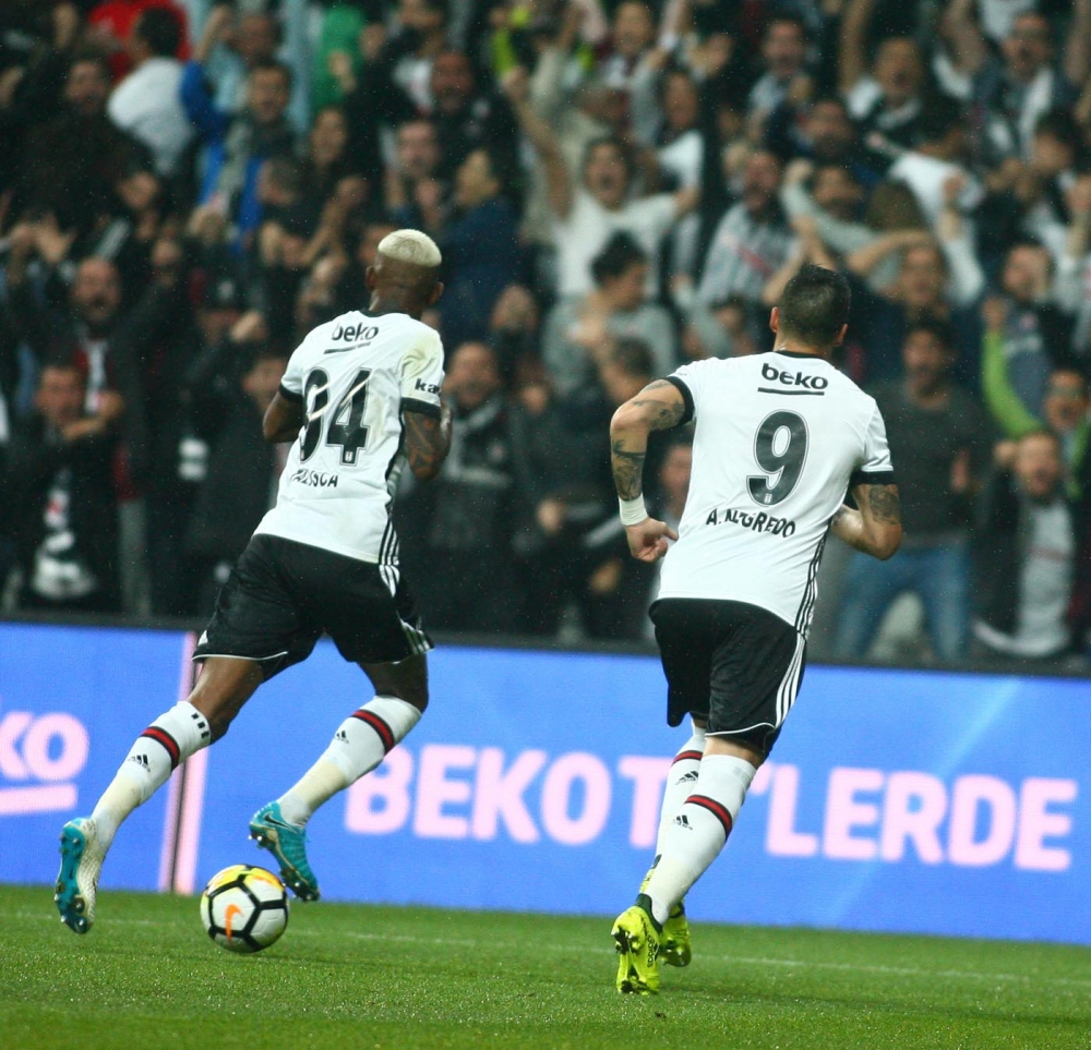 İşte Beşiktaş-Trabzonspor maçından kareler! - Görsel 12