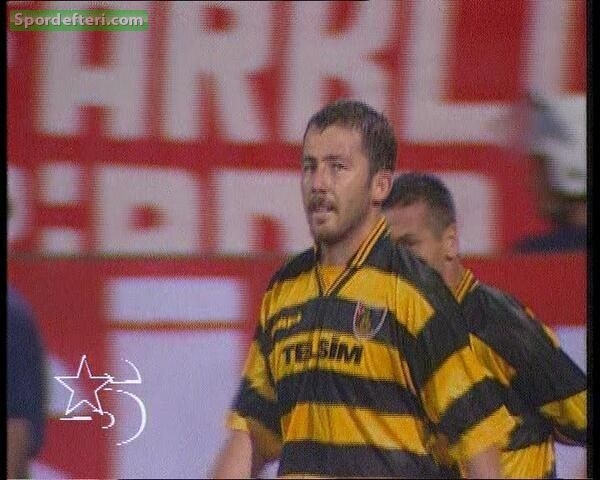 Sergen Yalçın'ın futbolculuk kariyerine yurt dışından bir bakış! - Görsel 11
