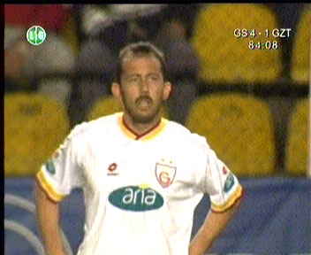 Sergen Yalçın'ın futbolculuk kariyerine yurt dışından bir bakış! - Görsel 26