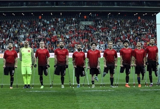 Ampute Futbol Milli Takımı'nın şampiyonluk kutlamalarından kareler - Görsel 10