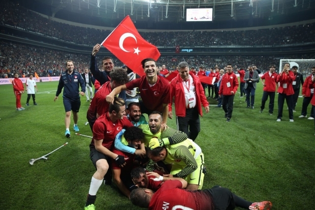 Ampute Futbol Milli Takımı'nın şampiyonluk kutlamalarından kareler - Görsel 8
