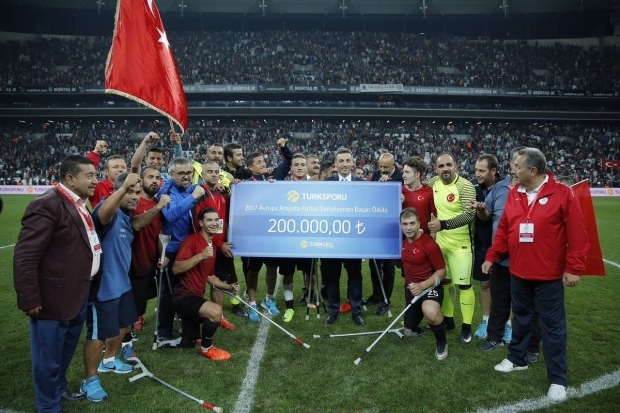 Ampute Futbol Milli Takımı'nın şampiyonluk kutlamalarından kareler - Görsel 9