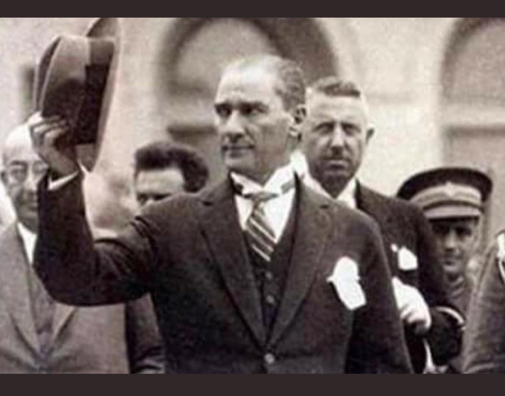 Beşiktaşlı oyunculardan #10Kasım paylaşımları - Görsel 6