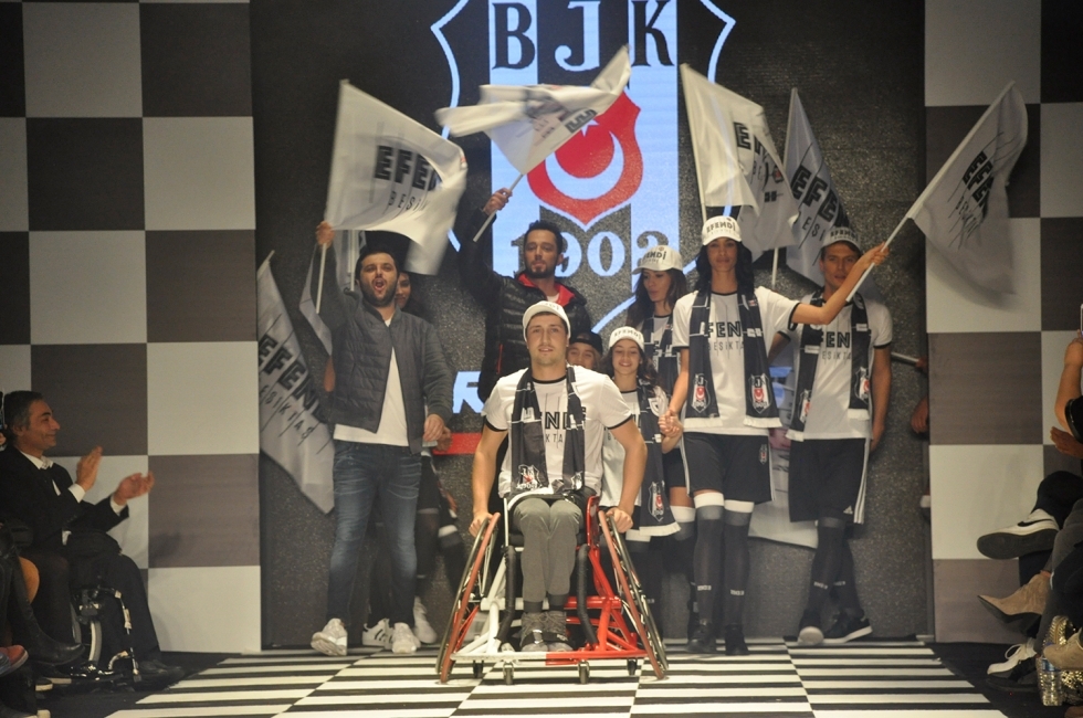 Mankenlik zor iş! - Görsel 10