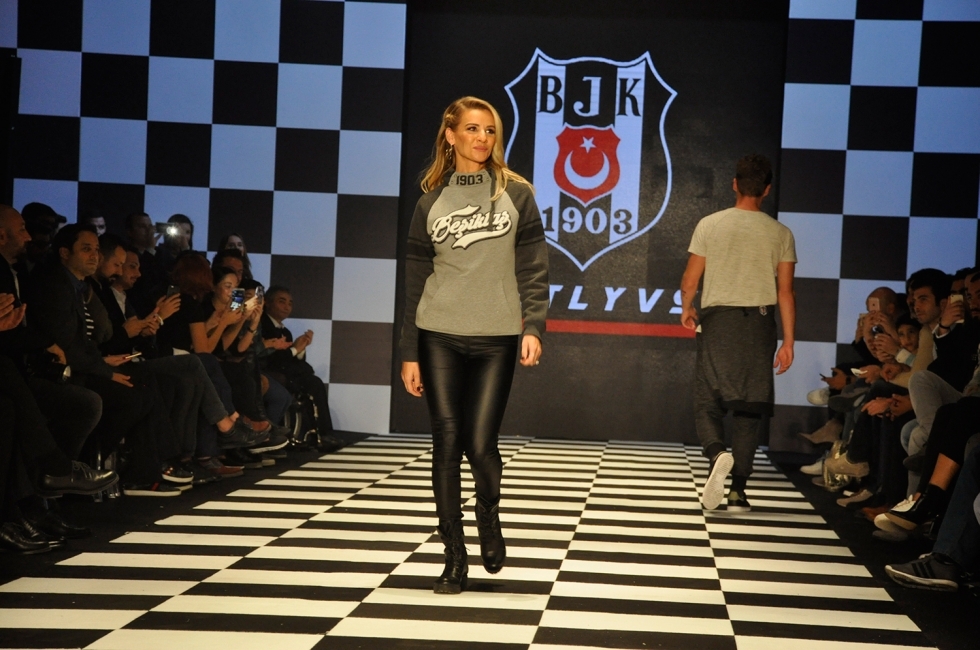 Mankenlik zor iş! - Görsel 2