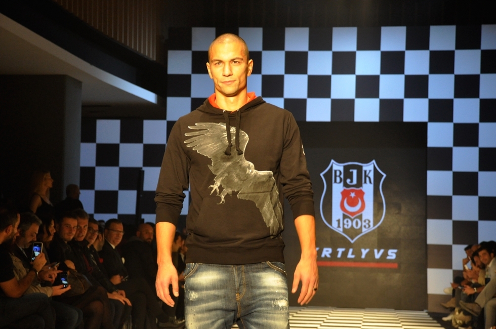 Mankenlik zor iş! - Görsel 3