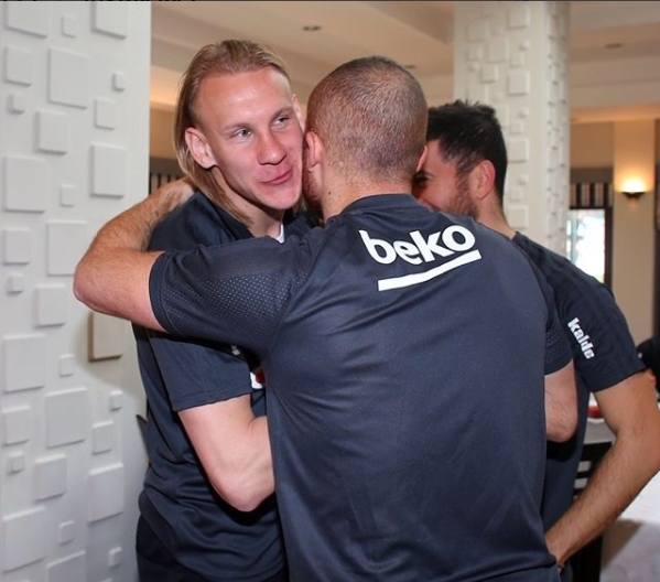 Gökhan Töre'nin doğum günü kutlandı - Görsel 4