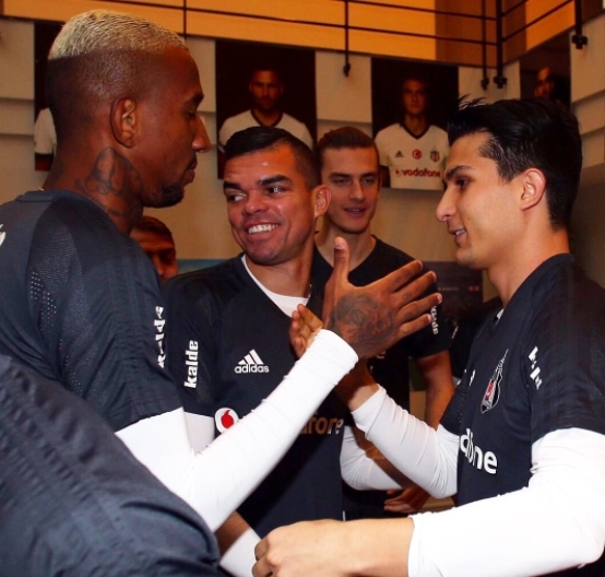 Necip Uysal'ın doğum günü kutlandı - Görsel 5