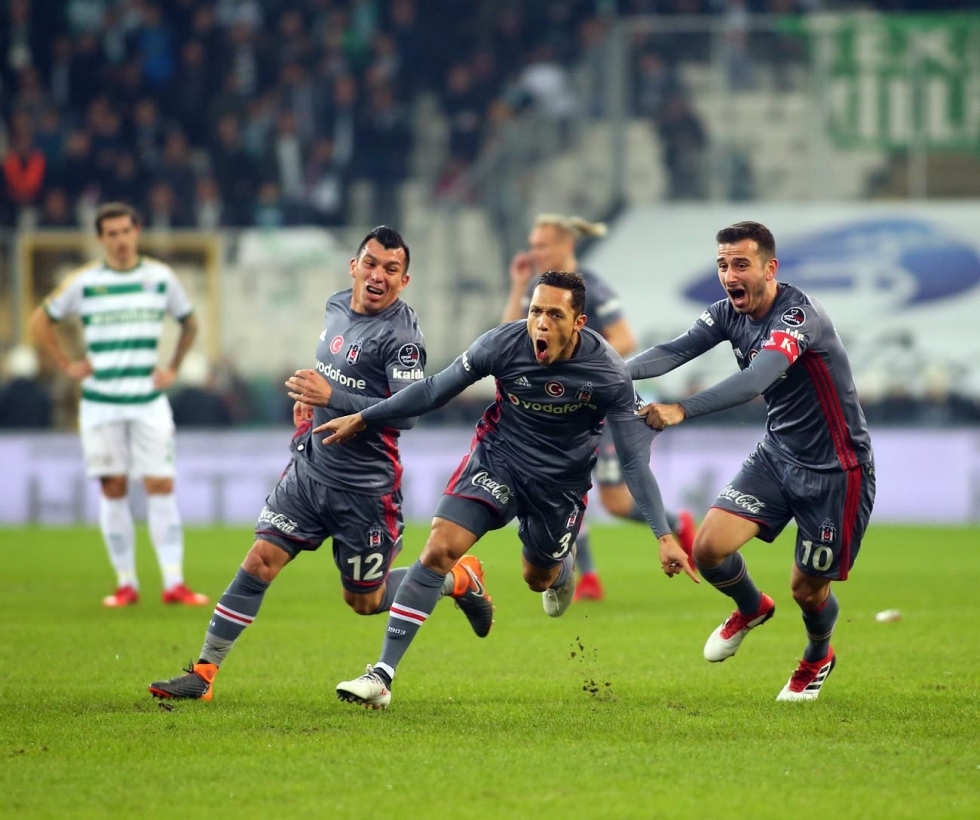 Bursaspor - Beşiktaş maçından kareler - Görsel 23