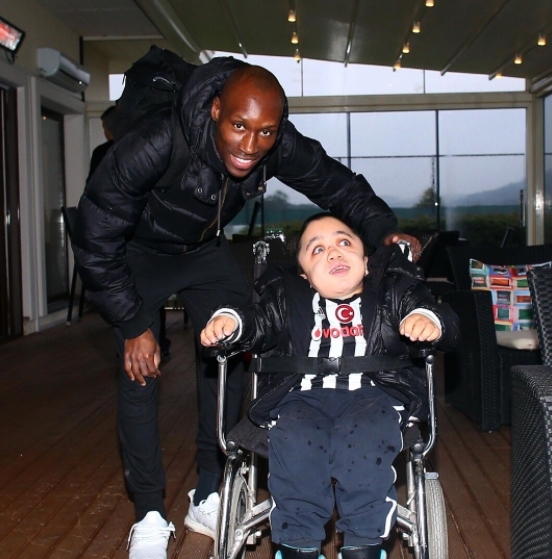 Beşiktaşlı futbolcular ve Şenol Güneş, Mehmet Ali Uzun'la buluştu! - Görsel 3