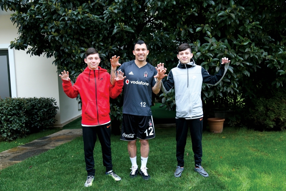 Tekmeye kafa atan Pitbul; Gary Medel'in Beşiktaş Dergisi'ne verdiği özel röportaj - Görsel 3