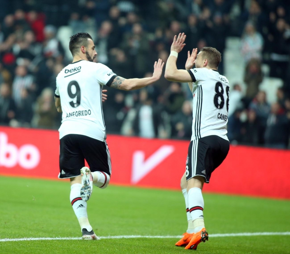 Beşiktaş - Fenerbahçe derbisi hakkında yazılmış 16 köşe yazısı - Görsel 4