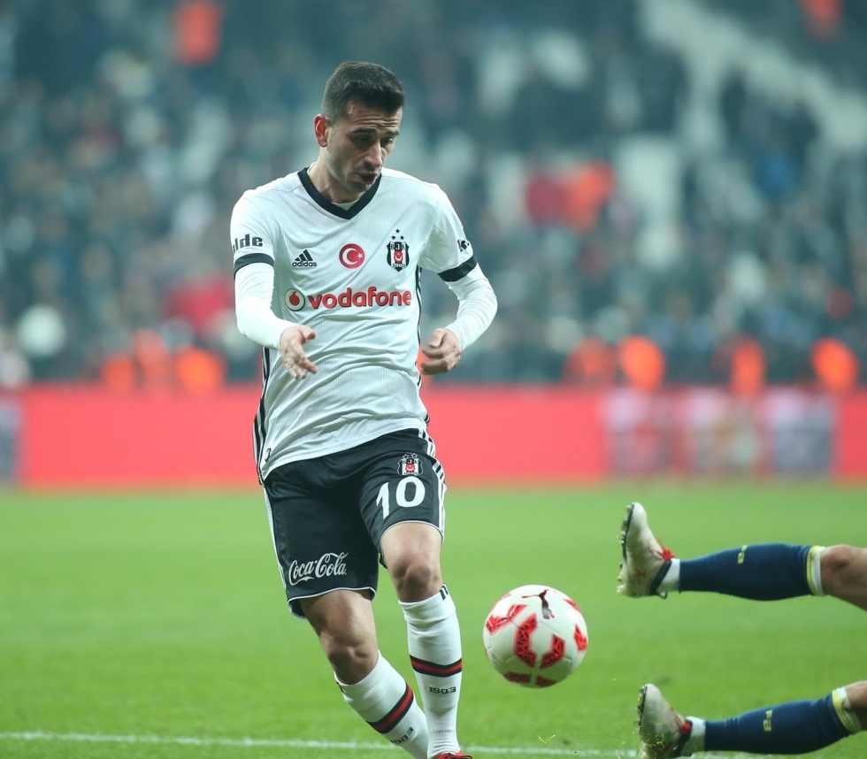 Beşiktaş - Fenerbahçe derbisi hakkında yazılmış 16 köşe yazısı - Görsel 9