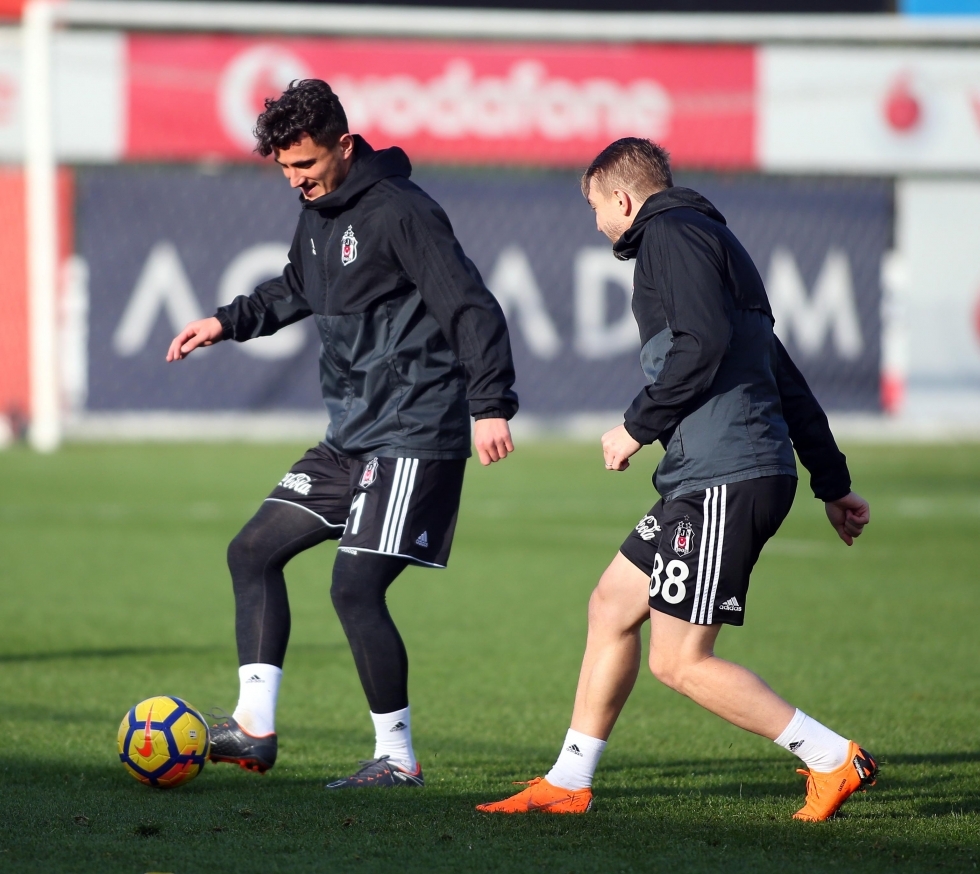 Beşiktaş, Trabzonspor maçına hazırlanıyor! İşte antrenmandan kareler - Görsel 8