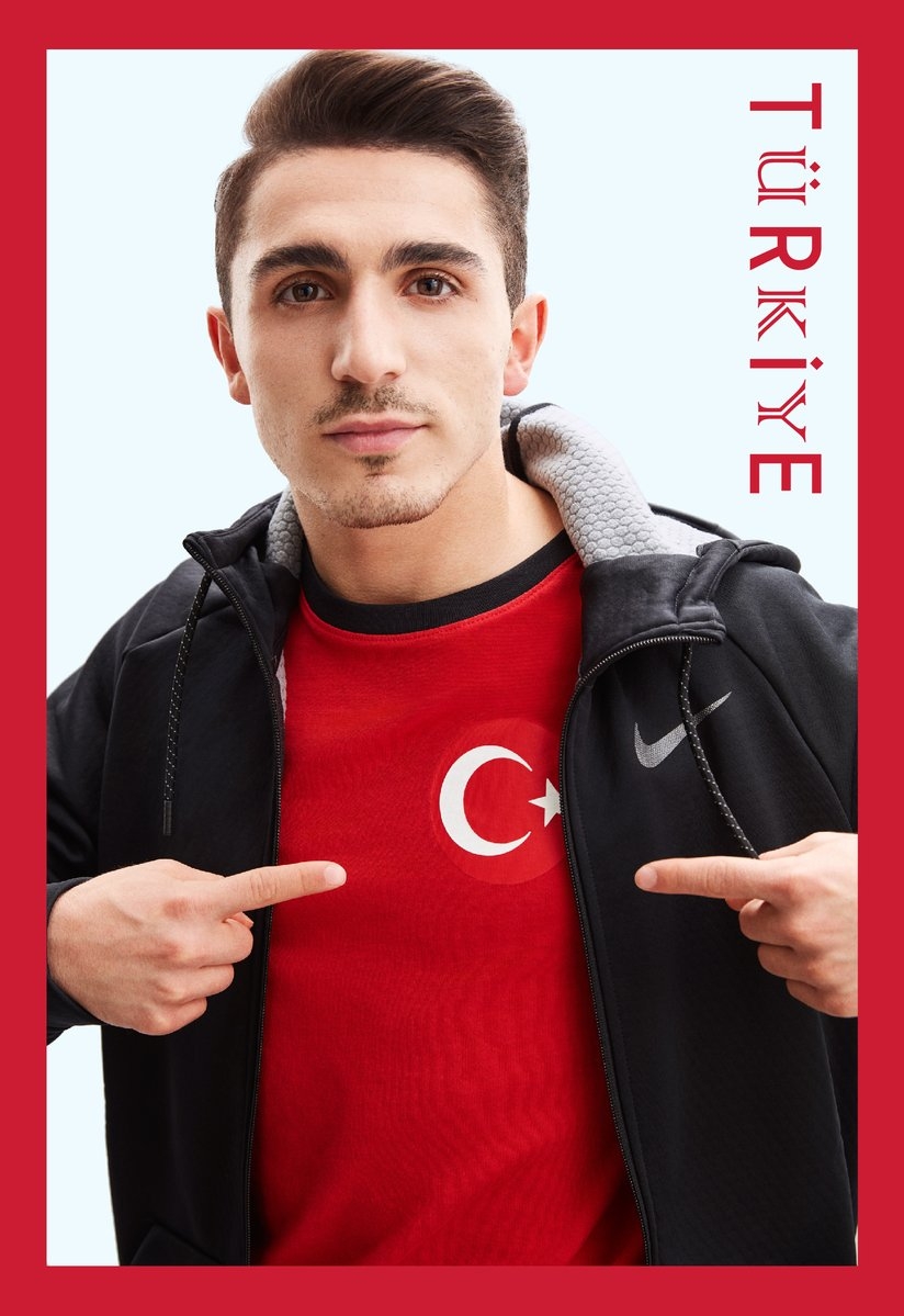 Milli Takım'ın yeni formaları tanıtıldı! - Görsel 2