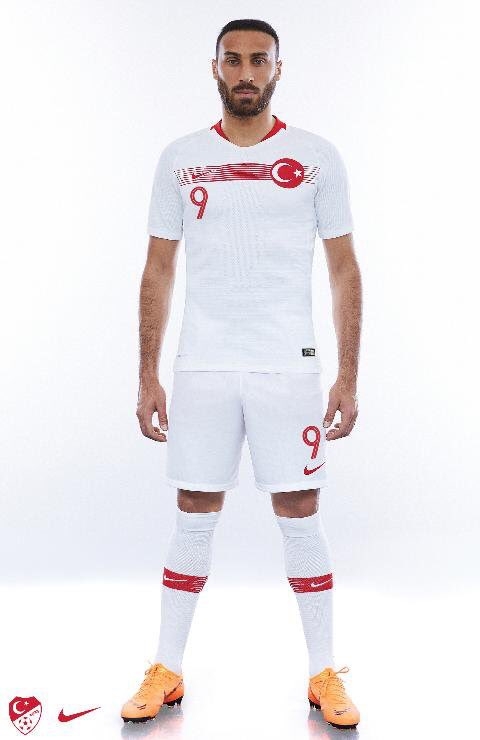 Milli Takım'ın yeni formaları tanıtıldı! - Görsel 5