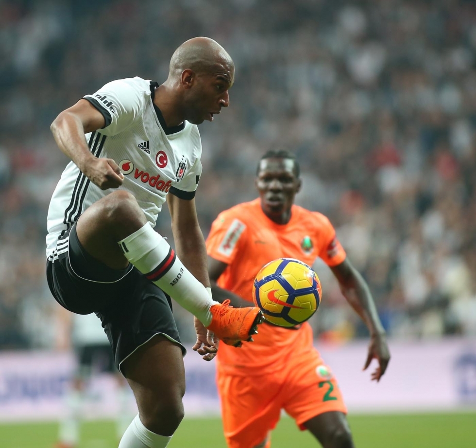 Beşiktaş - Alanyaspor karşılaşması hakkında yazılan 13 köşe yazısı - Görsel 1