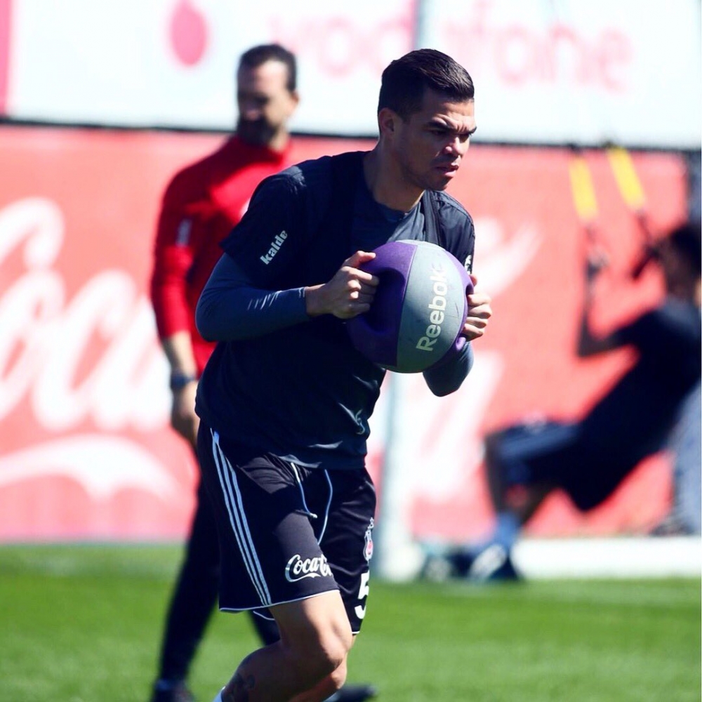 Beşiktaş'ta keyifli antrenman - Görsel 1