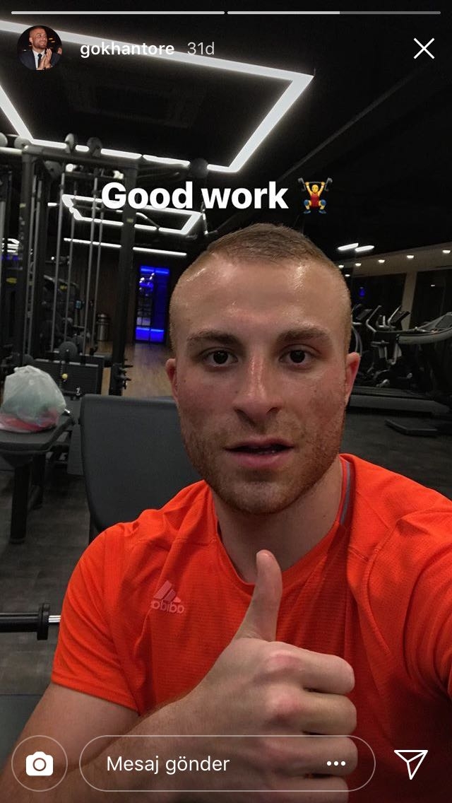 Siyah beyazlı futbolcuların bugün yaptıkları Instagram paylaşımları - Görsel 1