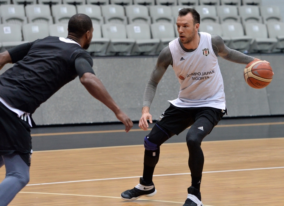 Beşiktaş Sompo Japan'ın Pınar Karşıyaka maçı hazırlıkları sürüyor! İşte antrenmandan kareler - Görsel 2