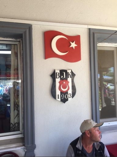 Uzun Hacı Köyü’nde Sergen Yalçın Kıraathanesi! - Görsel 1