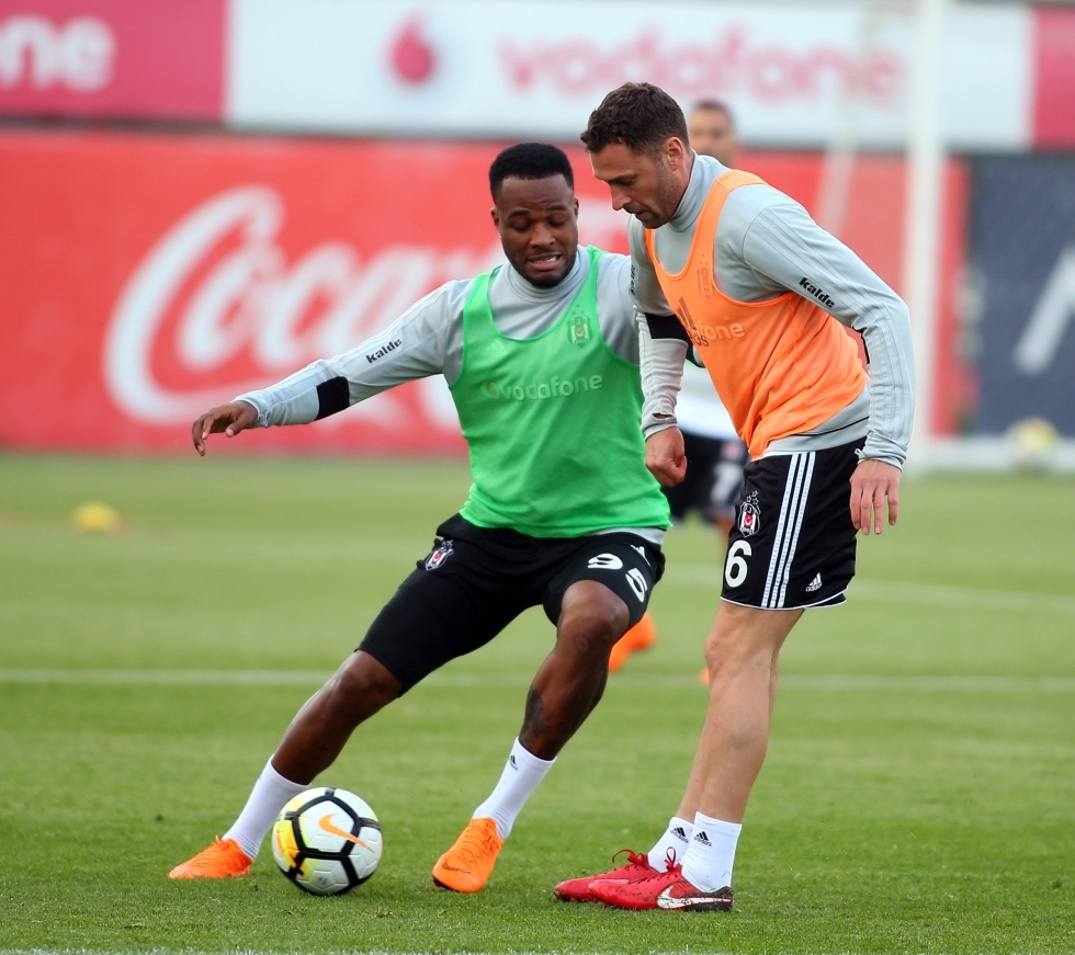 Beşiktaş Kayserispor maçı hazırlıklarını sürdürdü! İşte antrenmandan kareler - Görsel 15