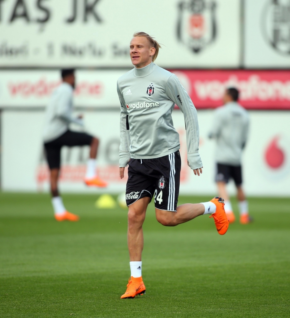 Beşiktaş Kayserispor maçı hazırlıklarını sürdürdü! İşte antrenmandan kareler - Görsel 17