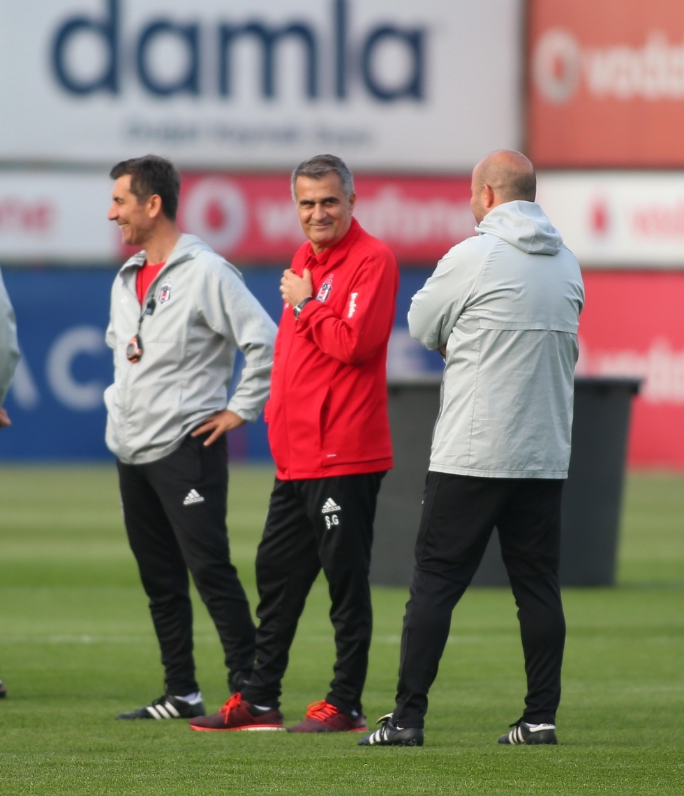 Beşiktaş Kayserispor maçı hazırlıklarını sürdürdü! İşte antrenmandan kareler - Görsel 18