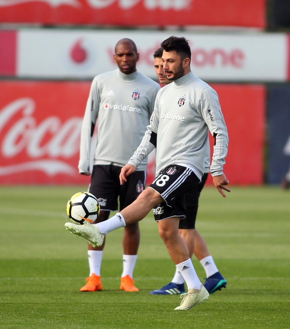 Beşiktaş Kayserispor maçı hazırlıklarını sürdürdü! İşte antrenmandan kareler - Görsel 19