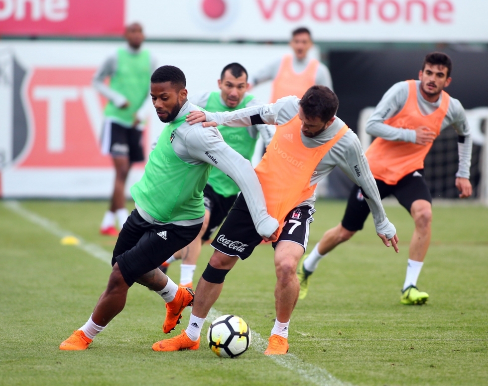 Beşiktaş Kayserispor maçı hazırlıklarını sürdürdü! İşte antrenmandan kareler - Görsel 5