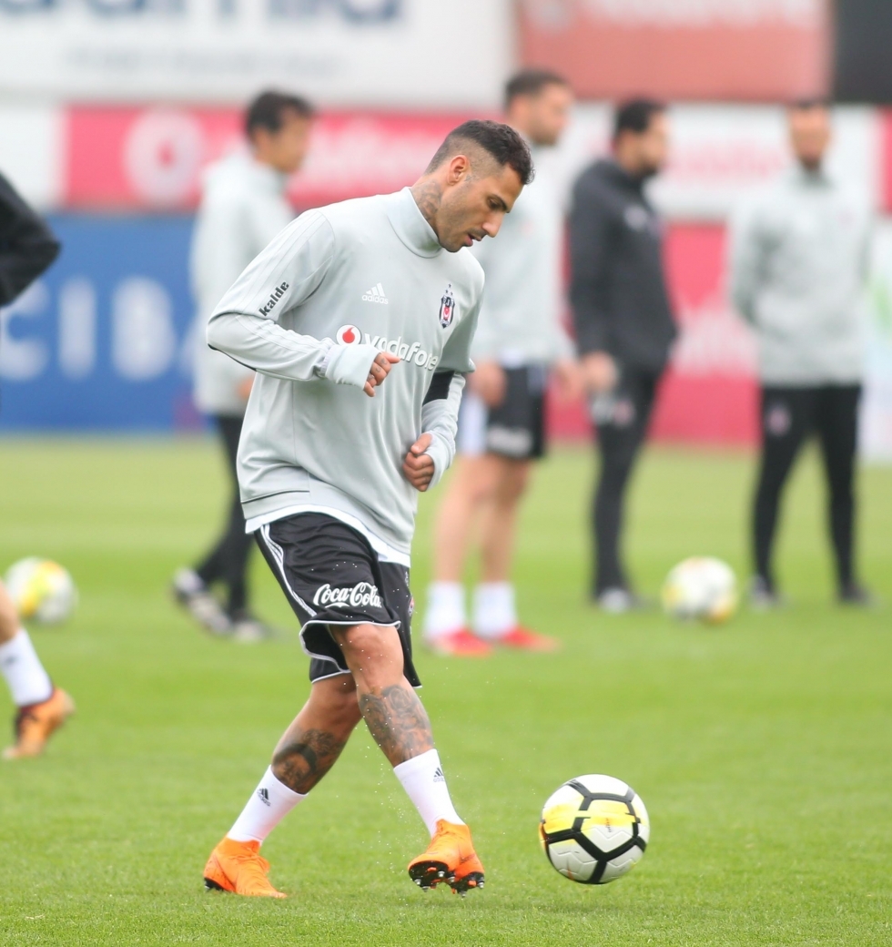 Beşiktaş, Kayserispor maçı hazırlıklarını sürdürdü! İşte antrenmandan kareler - Görsel 18