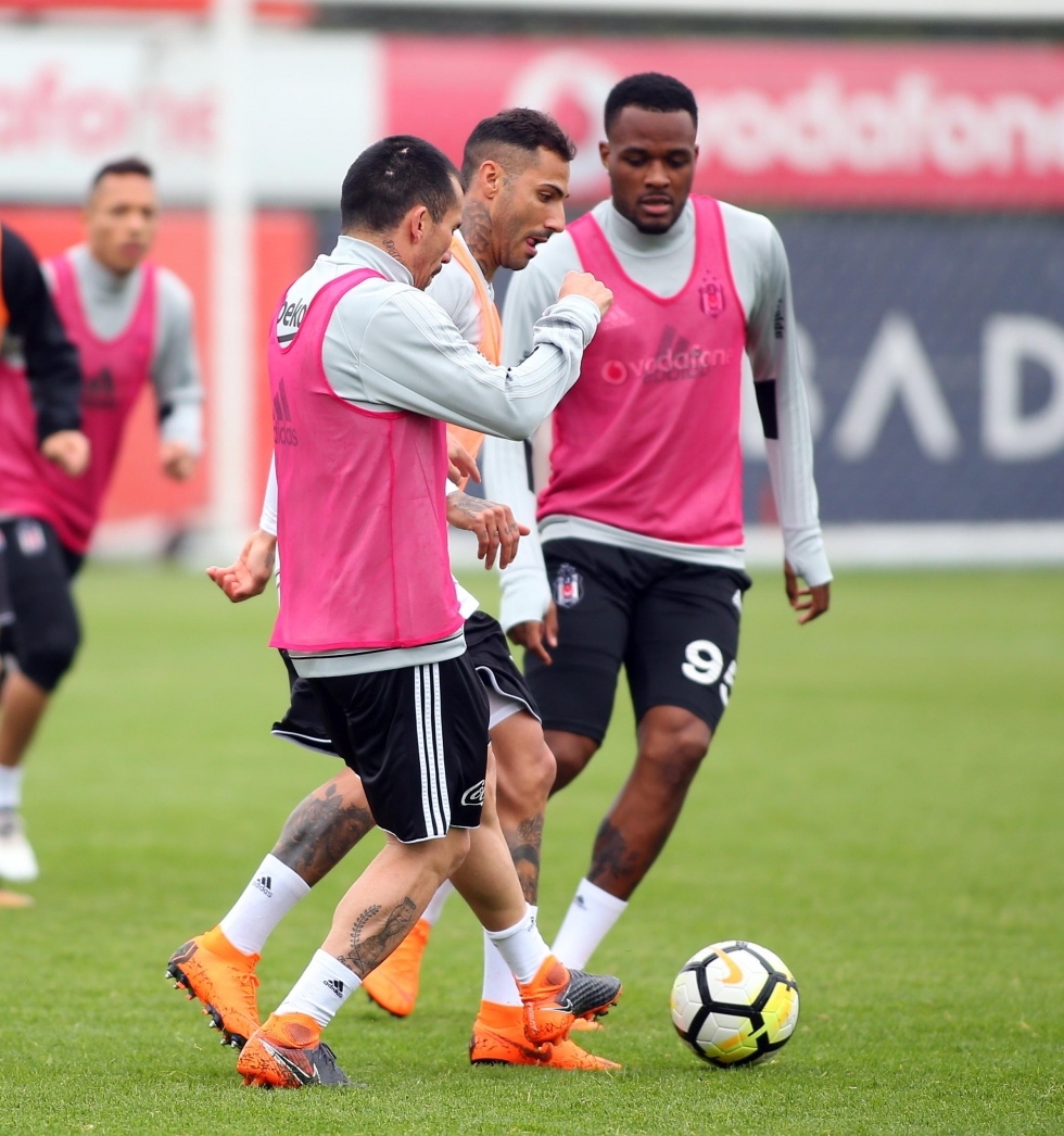 Beşiktaş, Kayserispor maçı hazırlıklarını sürdürdü! İşte antrenmandan kareler - Görsel 22