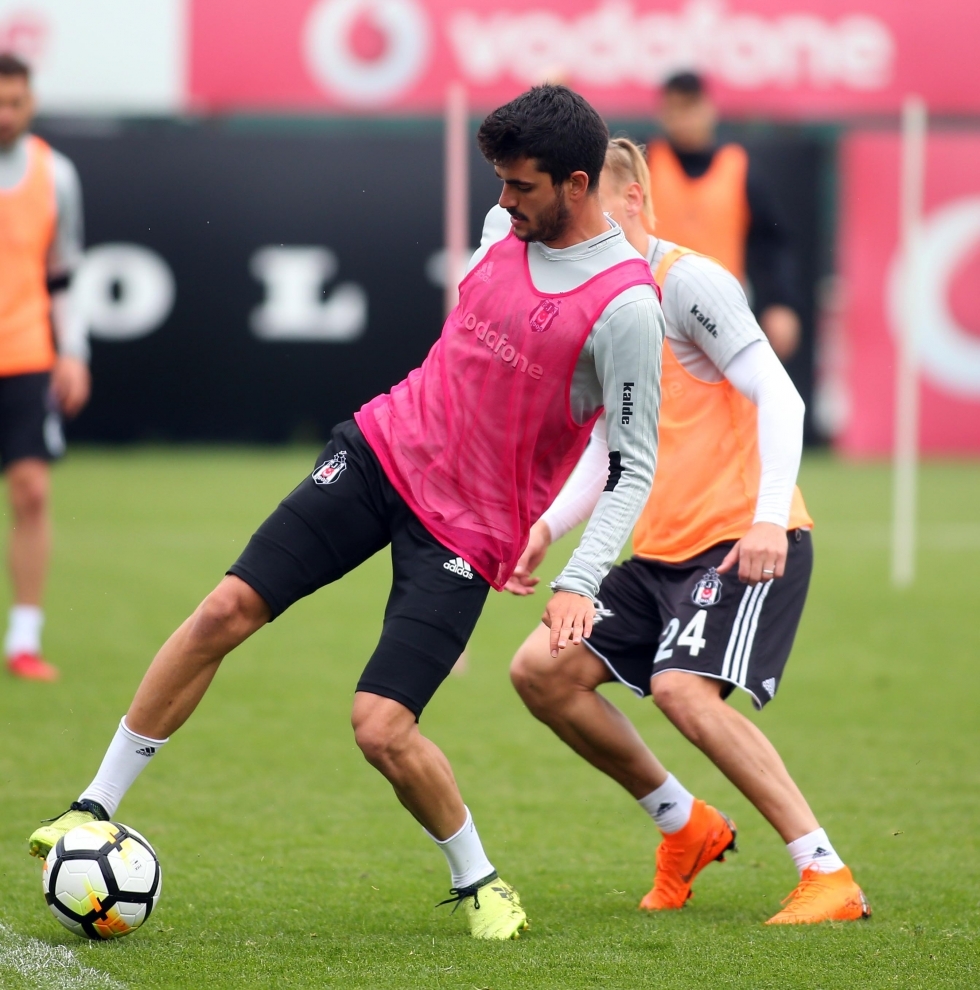 Beşiktaş, Kayserispor maçı hazırlıklarını sürdürdü! İşte antrenmandan kareler - Görsel 23