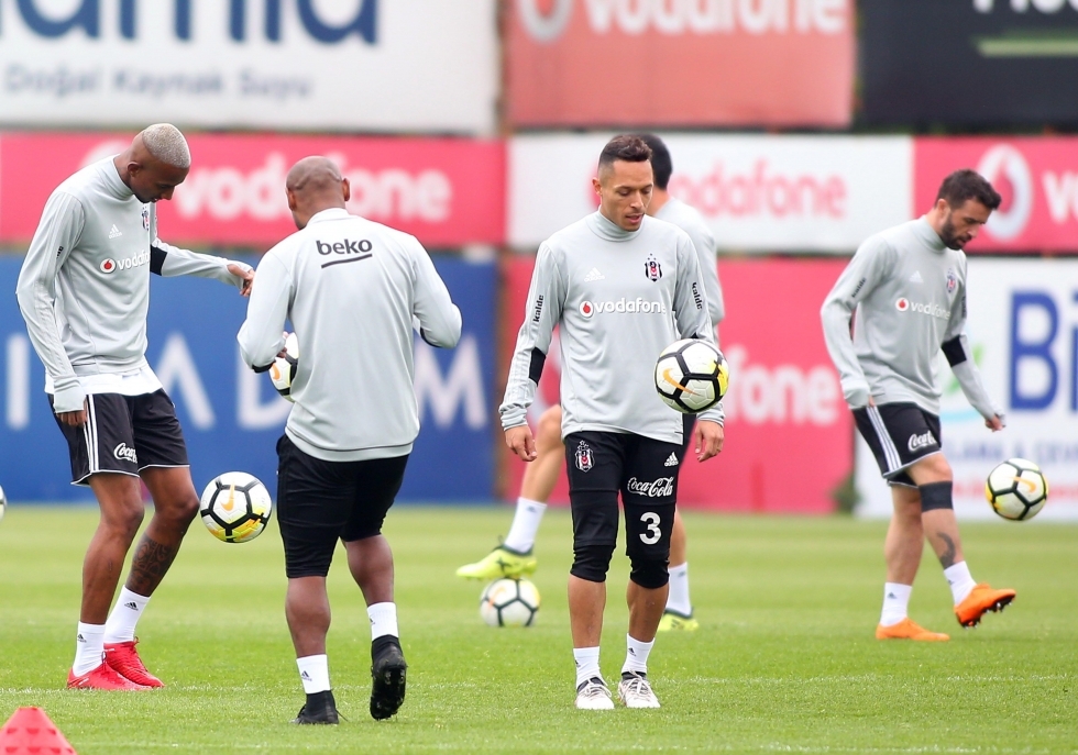 Beşiktaş, Kayserispor maçı hazırlıklarını sürdürdü! İşte antrenmandan kareler - Görsel 6