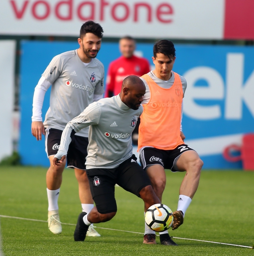 Beşiktaş, Osmanlıspor maçına hazırlanıyor! İşte antrenmandan kareler - Görsel 15