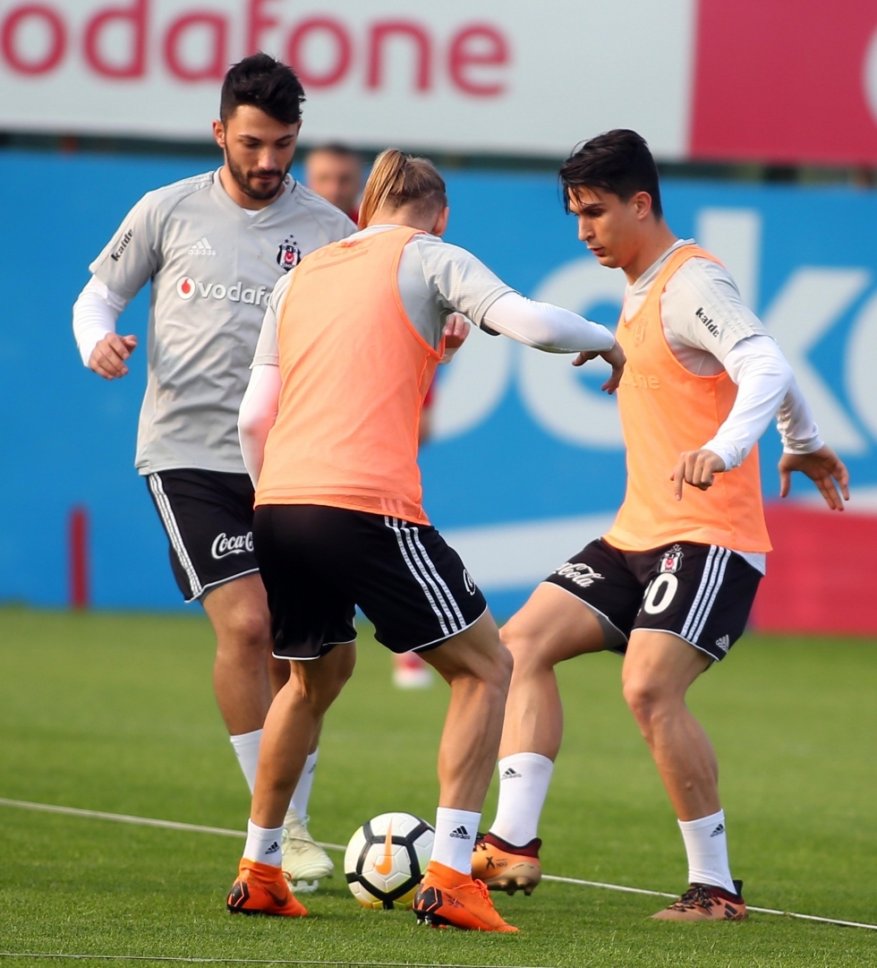 Beşiktaş, Osmanlıspor maçına hazırlanıyor! İşte antrenmandan kareler - Görsel 16