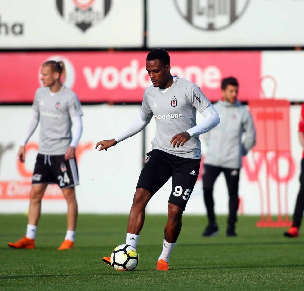 Beşiktaş, Osmanlıspor maçına hazırlanıyor! İşte antrenmandan kareler - Görsel 7