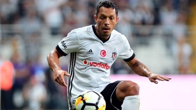 Beşiktaş'ta sezon boyunca 32 oyuncu süre aldı! Peki bu oyuncular kaç dakika oynadılar? - Görsel 26